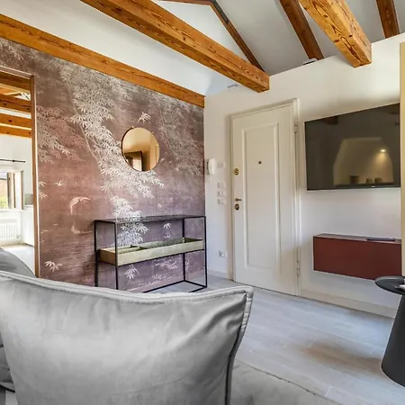 Ca' San Carlo By Wonderful Italy Apartmán *
